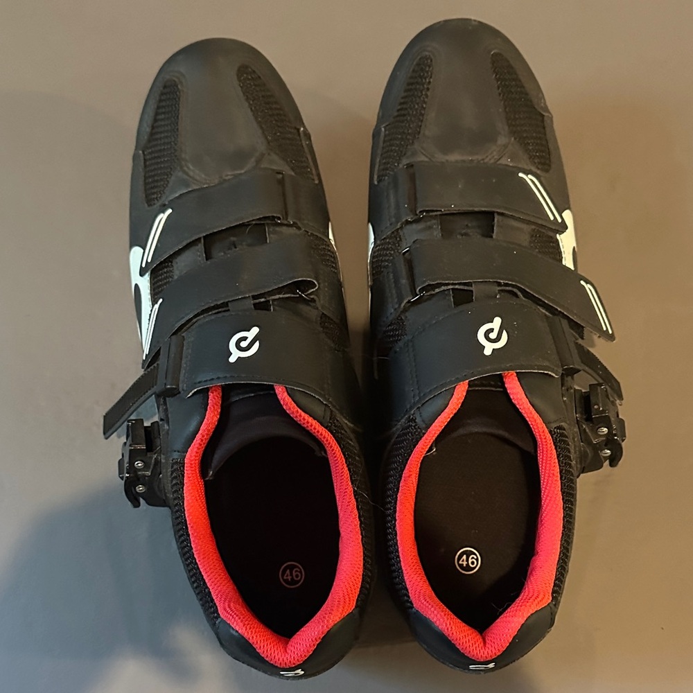 Peloton Black and White Cycling Shoes with Red Cleats